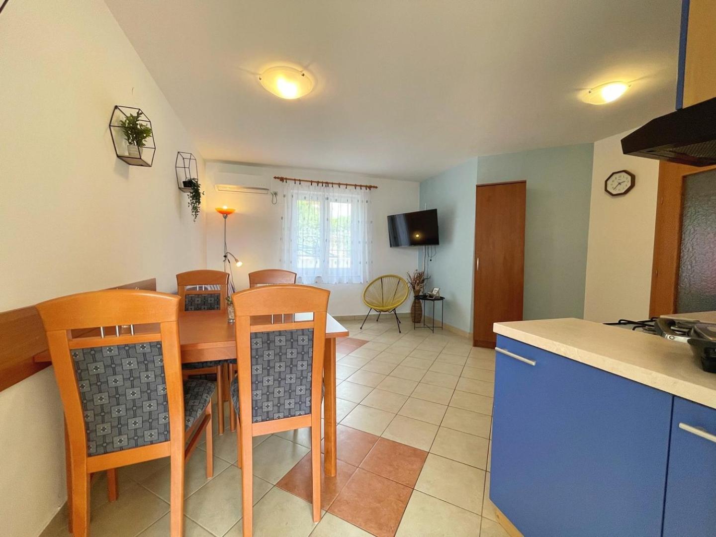 Villa Tiha Lili Šilo Kültér fotó