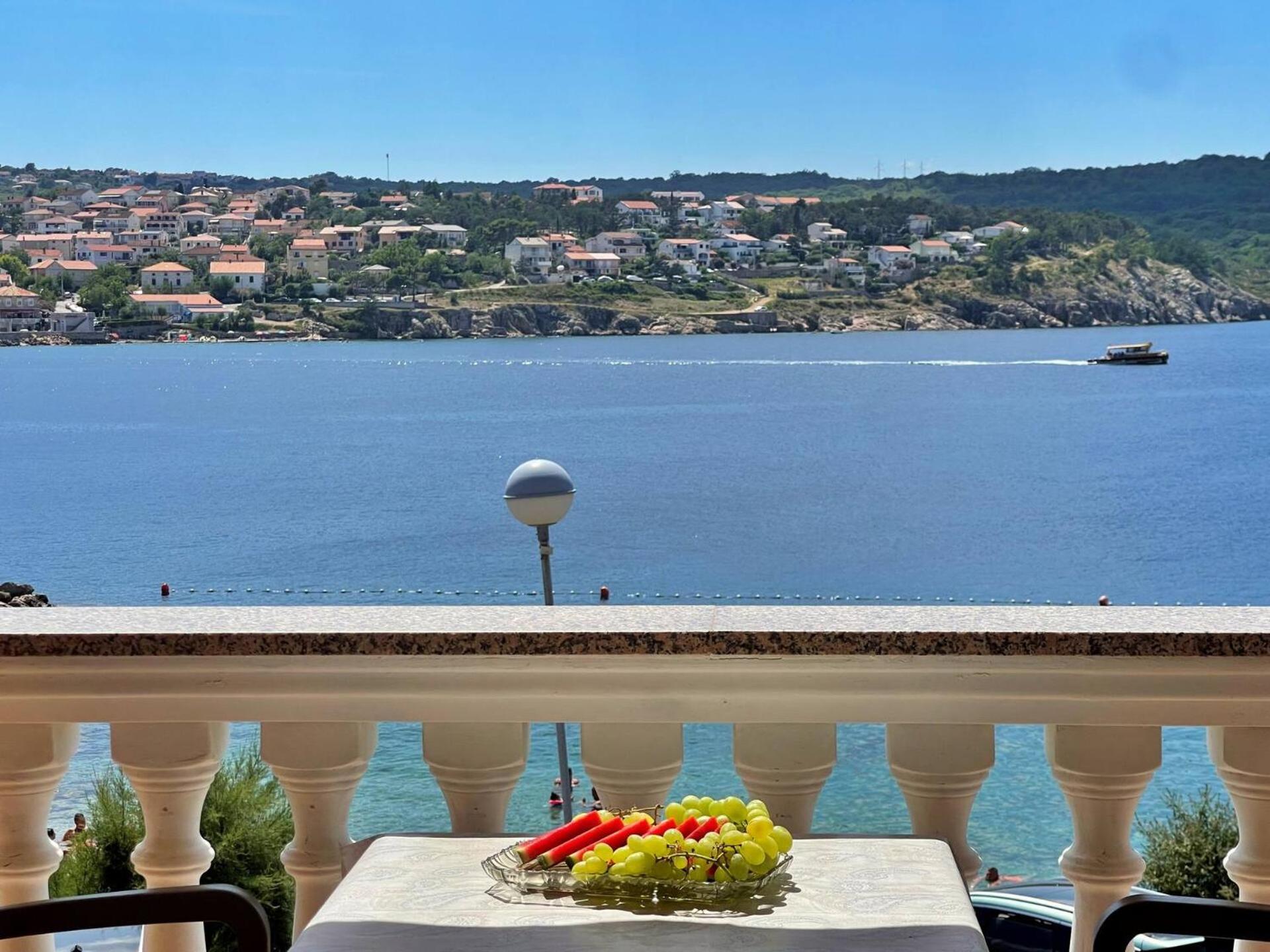 Villa Tiha Lili Šilo Kültér fotó