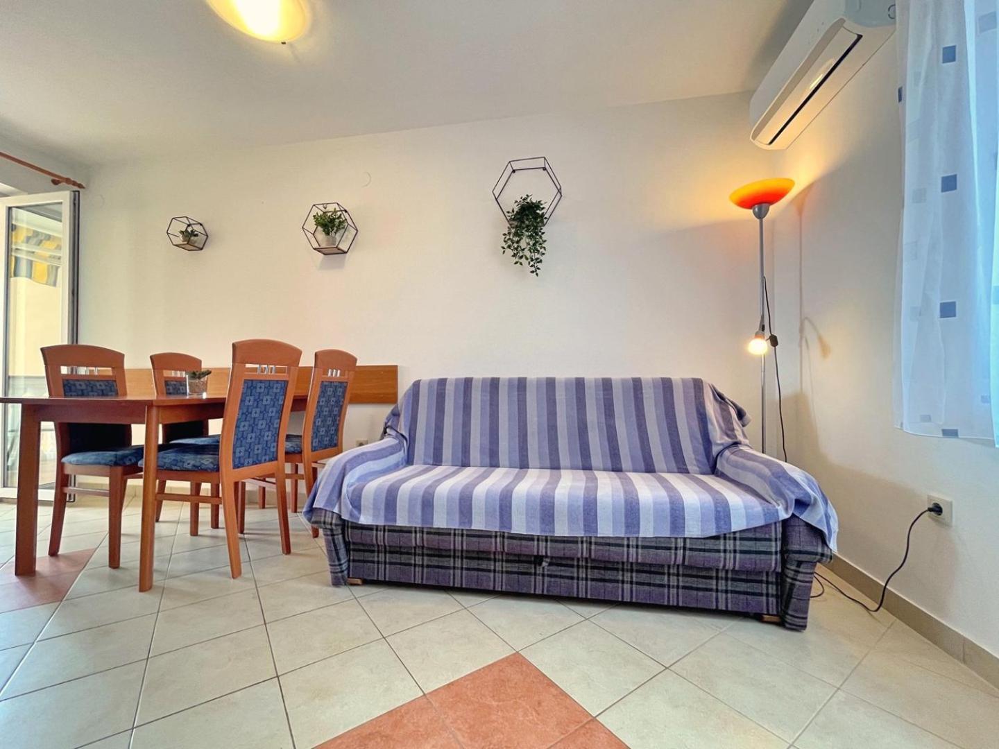 Villa Tiha Lili Šilo Kültér fotó